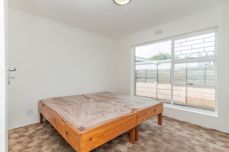 6 Bedroom Property for Sale in Kommetjie Western Cape